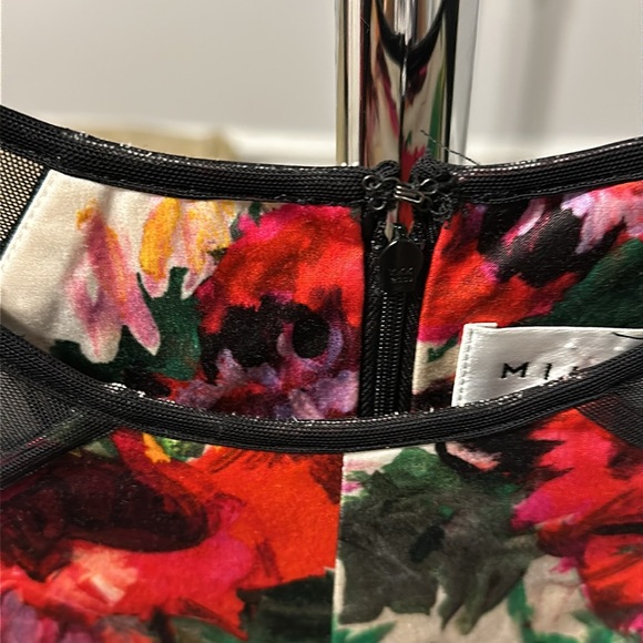 Milly Floral Mesh Midi Sheath Dress Size 4 - Picture 6 of 6